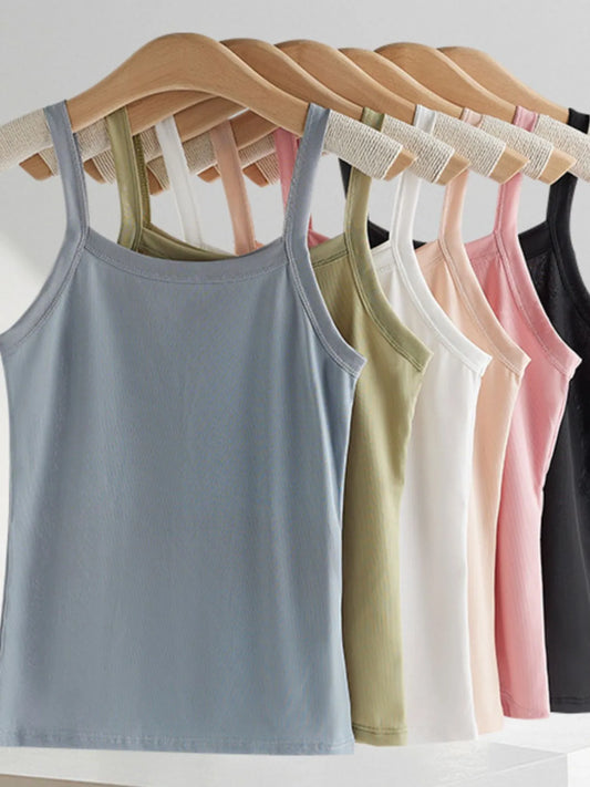Plus Size Scoop Neck Tank Top