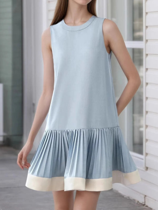 Sleeveless Pleated Hem Dress