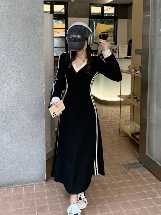 Plus Size V-Neck Long Sleeve Bodycon Midi Dress with Side Stripes